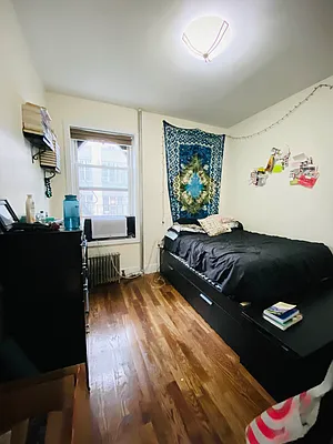 Rented by Nooklyn NYC LLC | media 37