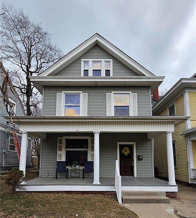 1st image of 2208 Francis St