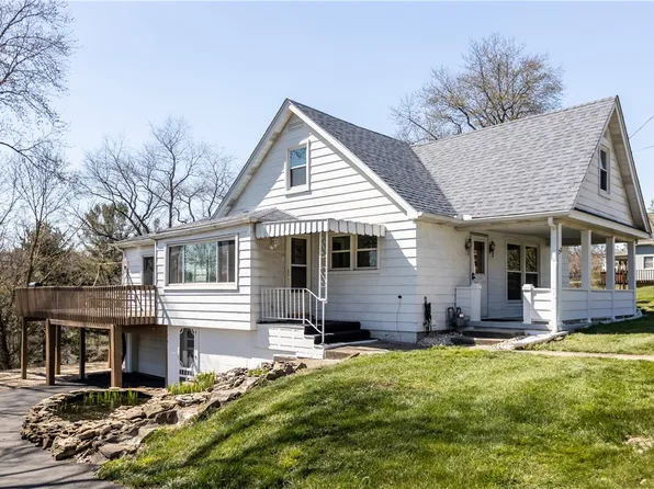 23 1st Ave, Burgettstown, PA 15021