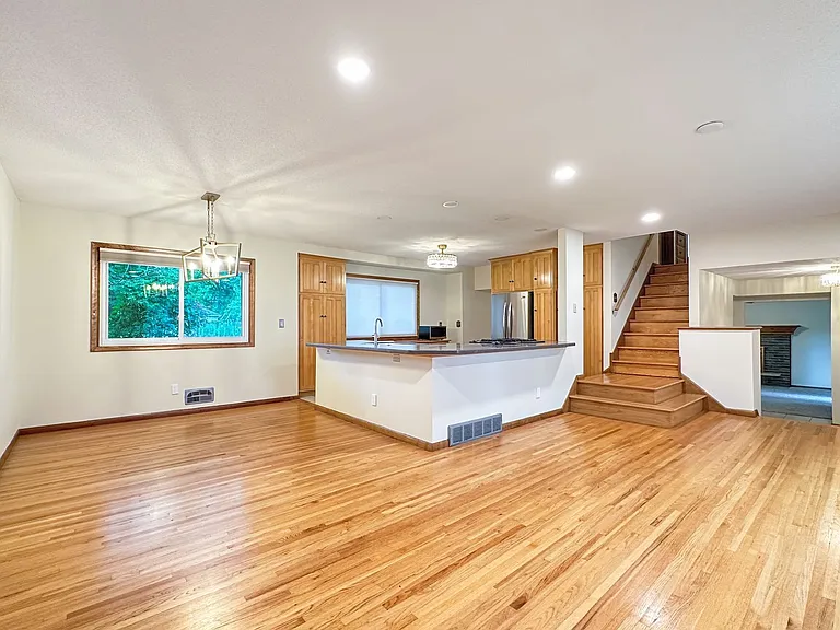 3830 Union Terrace Ln N — Photo 2