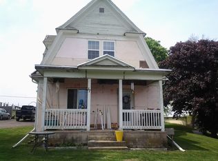 17 Elm St, Pierson, IA 51048