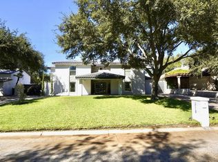 318 Manor Rd, Laredo, TX 78041