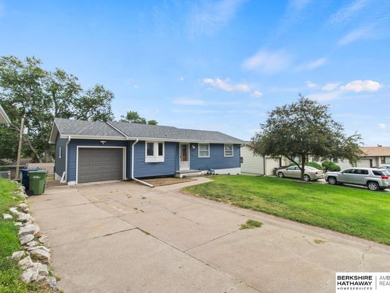 7205 Teton Ave, Bellevue, NE 68157