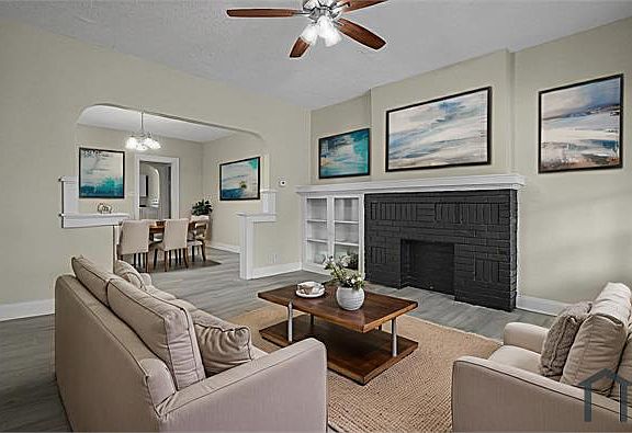 5th image of 1085 E 17th Ave