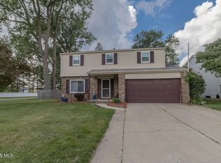 6218 White Oak Dr, Toledo, OH 43615