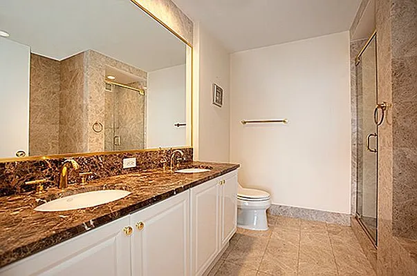 Sold by BLU Real Estate | media 7