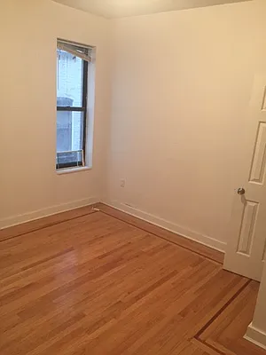 Rented by PMG Real Estate  | media 8