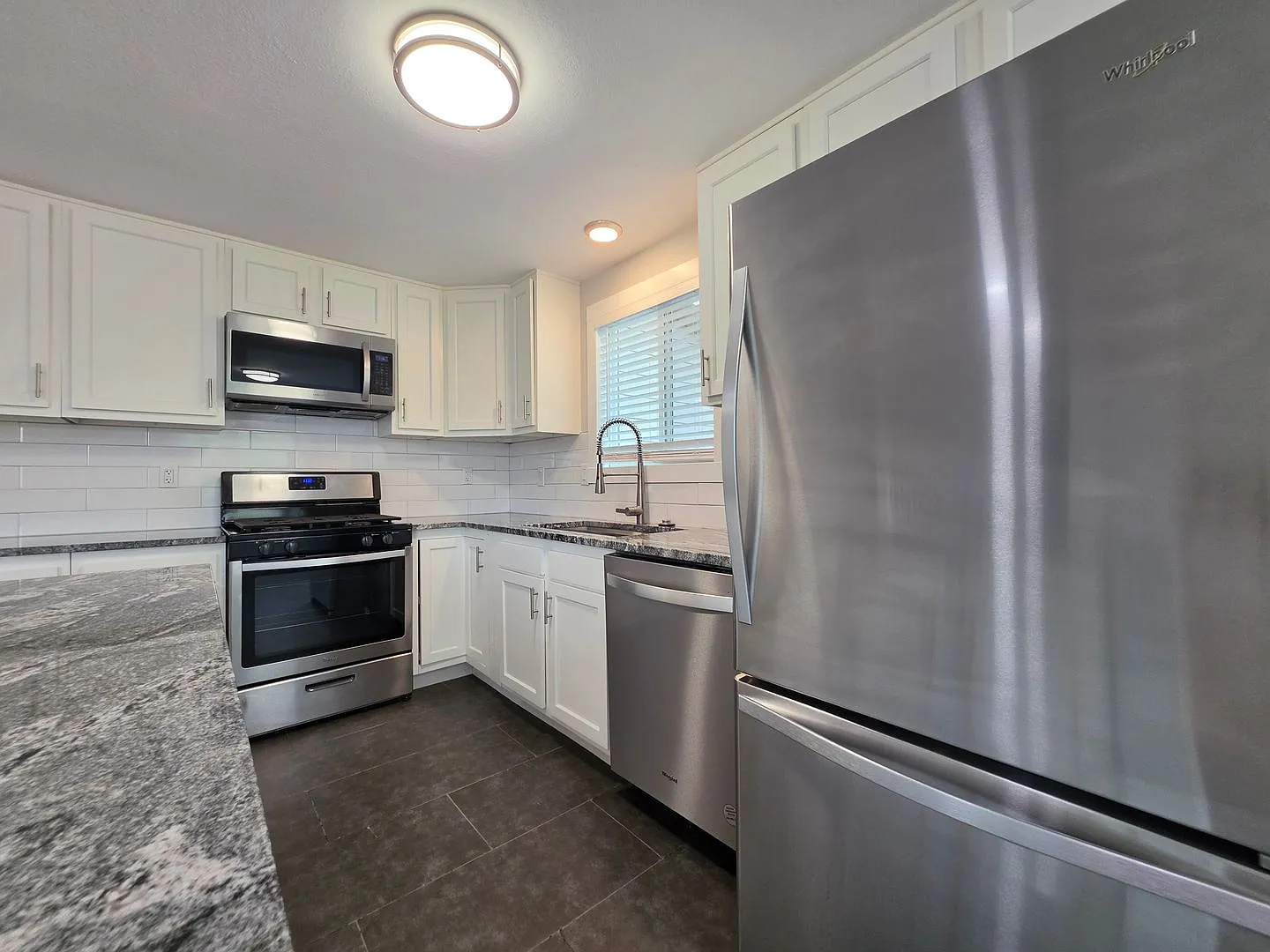 Available Now!! 4-Bedroom, 3-Bathroom Home Nestled In The Cotton Creek Neighborhood! — Photo 3