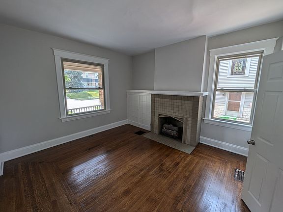 4th image of 3809 Spencer Ave Floor 1