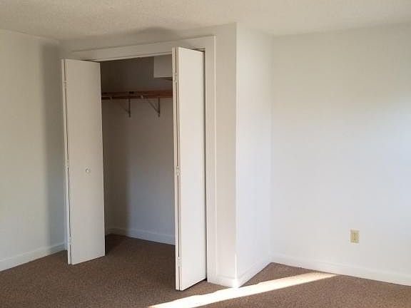 3rd image of 121 E Preston St #B