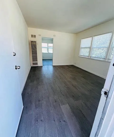 7312 Milton Ave #E — Photo 2