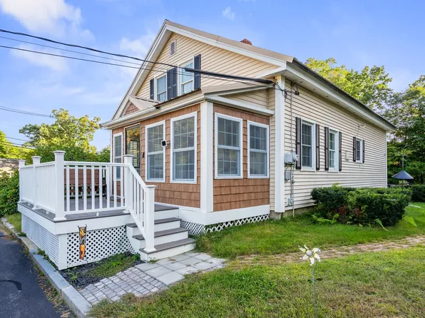 48 Bow Center Road, Bow, NH 03304