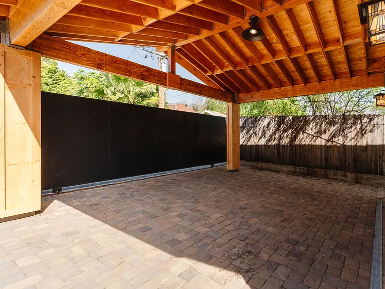 1717 Loma Vista St — Photo 24