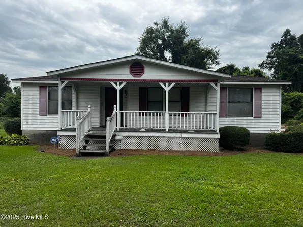 307 S Front Street, Warsaw, NC 28398