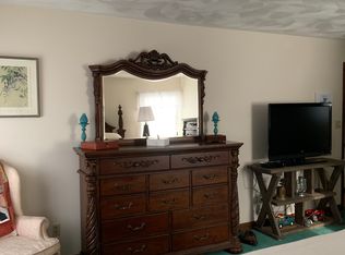 64 Coventry Rd, Endicott, NY 13760