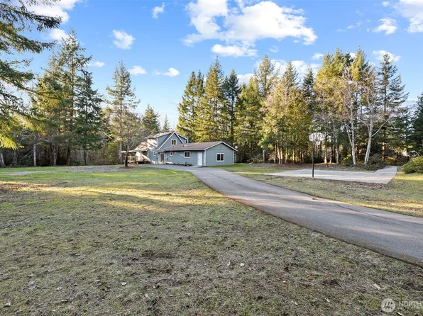 5403 Lone Star Lane NW, Bremerton, WA 98312