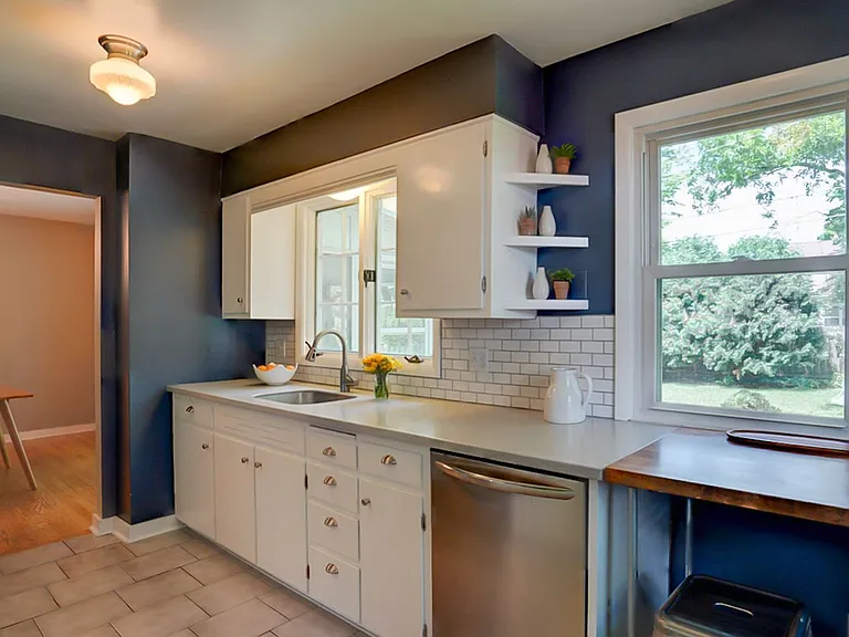 4018 Paunack Ave — Photo 13
