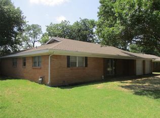7816 Chantilly Ln, Fort Worth, TX 76134