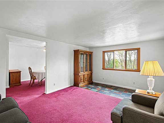 5th image of 2312 Lake Ave