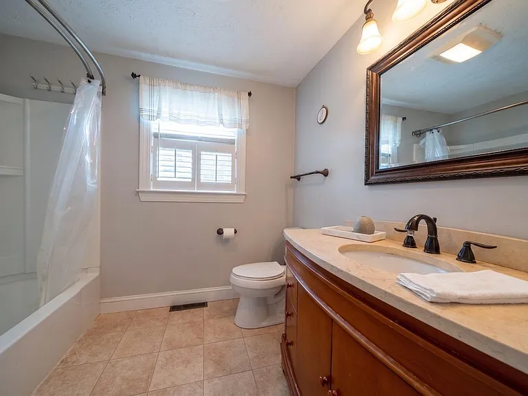 246 Winding Pond Rd — Photo 16