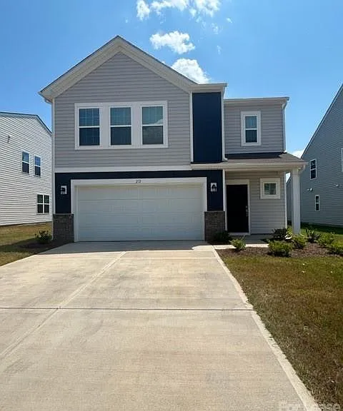212 Brentwood Dr — Photo 1