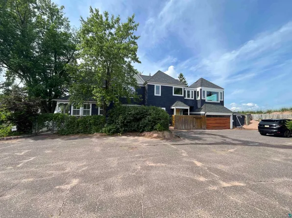 840 Lake Ave S, Duluth, MN 55802