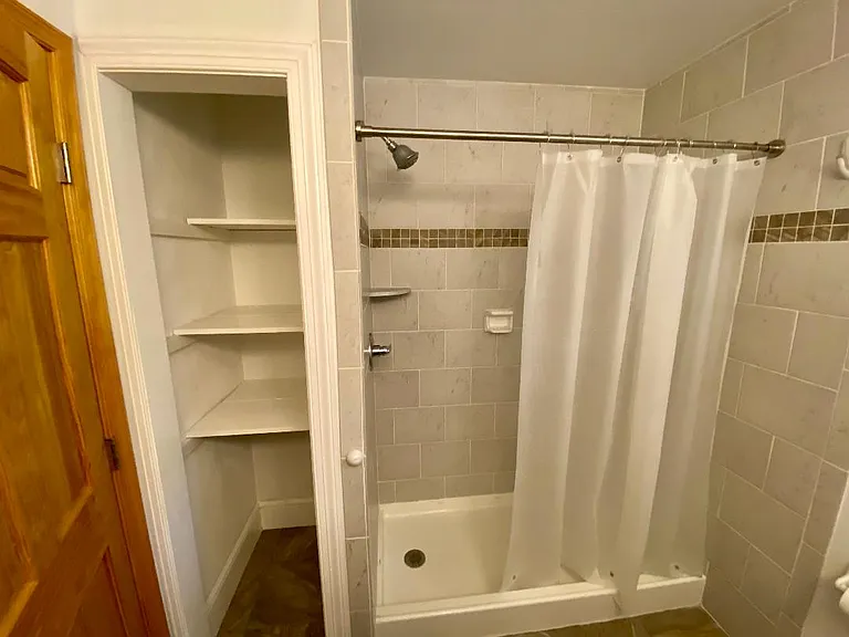 4949 Lookout Rd #HOUSE — Photo 15