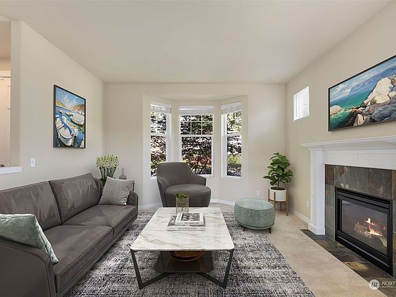 2nd image of 9307 Stevens Court NE