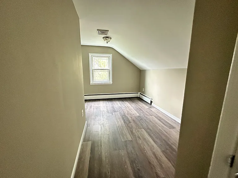 1301 N Gravel Pike #B — Photo 14