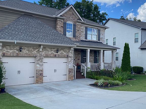 4th image of 1320 Newbridge Cir