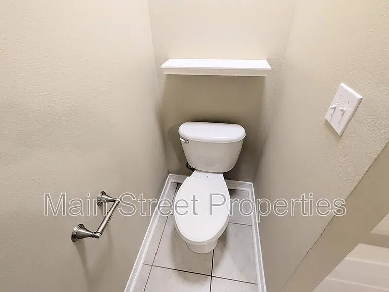 5963 Ashton Woods Cir — Photo 29