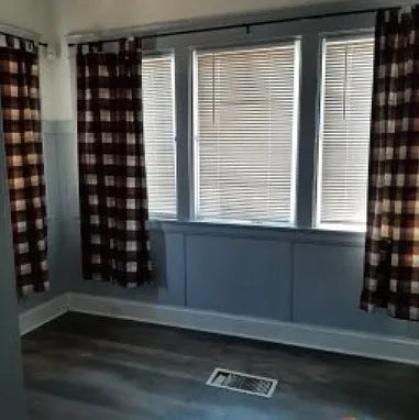 1 bed, 500 sqft, $1,050 — Photo 2