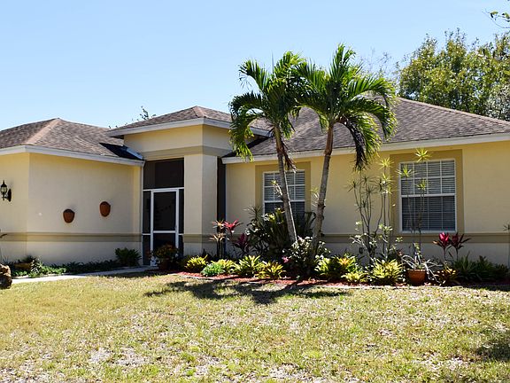 2nd image of 25642 Old Gaslight Dr