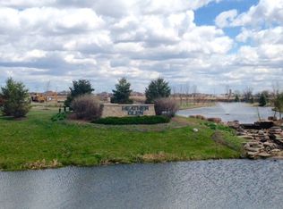 2165 Bonnieglen Dr, New Lenox, IL 60451