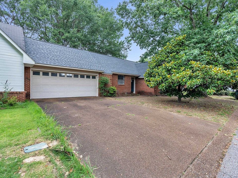 1st image of 1164 Hunters Lake Dr
