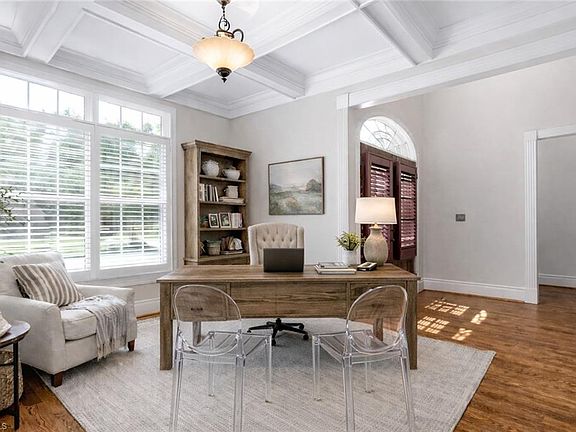 5th image of 713 Mill Pointe Way