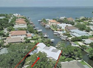 2101 N Dundee St, Tampa, FL 33629