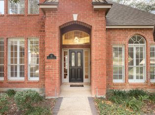 15 Inwood Terrace Dr, San Antonio, TX 78248