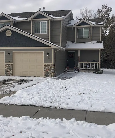 Similar model.
Oversized single attached garage.
