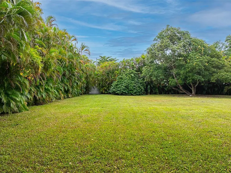 13401 SW 83rd Ave — Photo 77