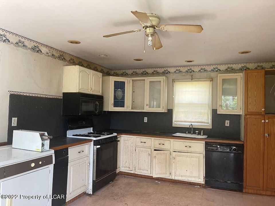 102 N Pioneer Ave, Shavertown, PA 18708 MLS 223650 Zillow