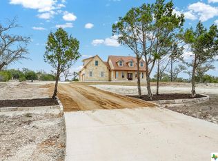 534 Lets Roll Dr, Fischer, TX 78623