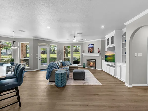 114 Winthrop Hbr S, Montgomery, TX 77356