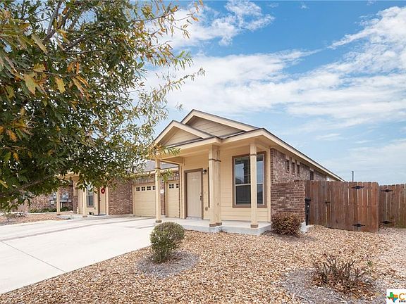 2nd image of 510 Creekside Frst