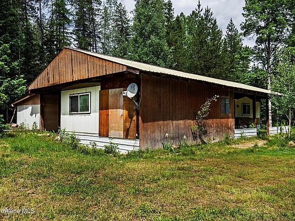 4th image of 73 Caribou Creek Rd