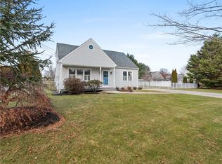 4 Tina Ct, Bristol, RI 02809