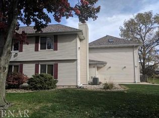 709 W College Ave, Normal, IL 61761