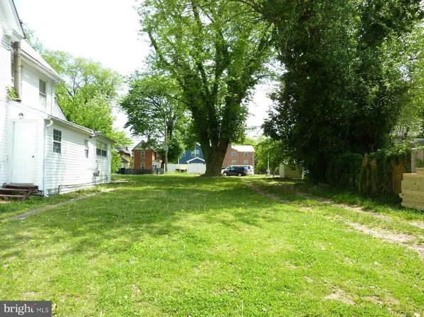 209 N New St, Dover, DE 19904