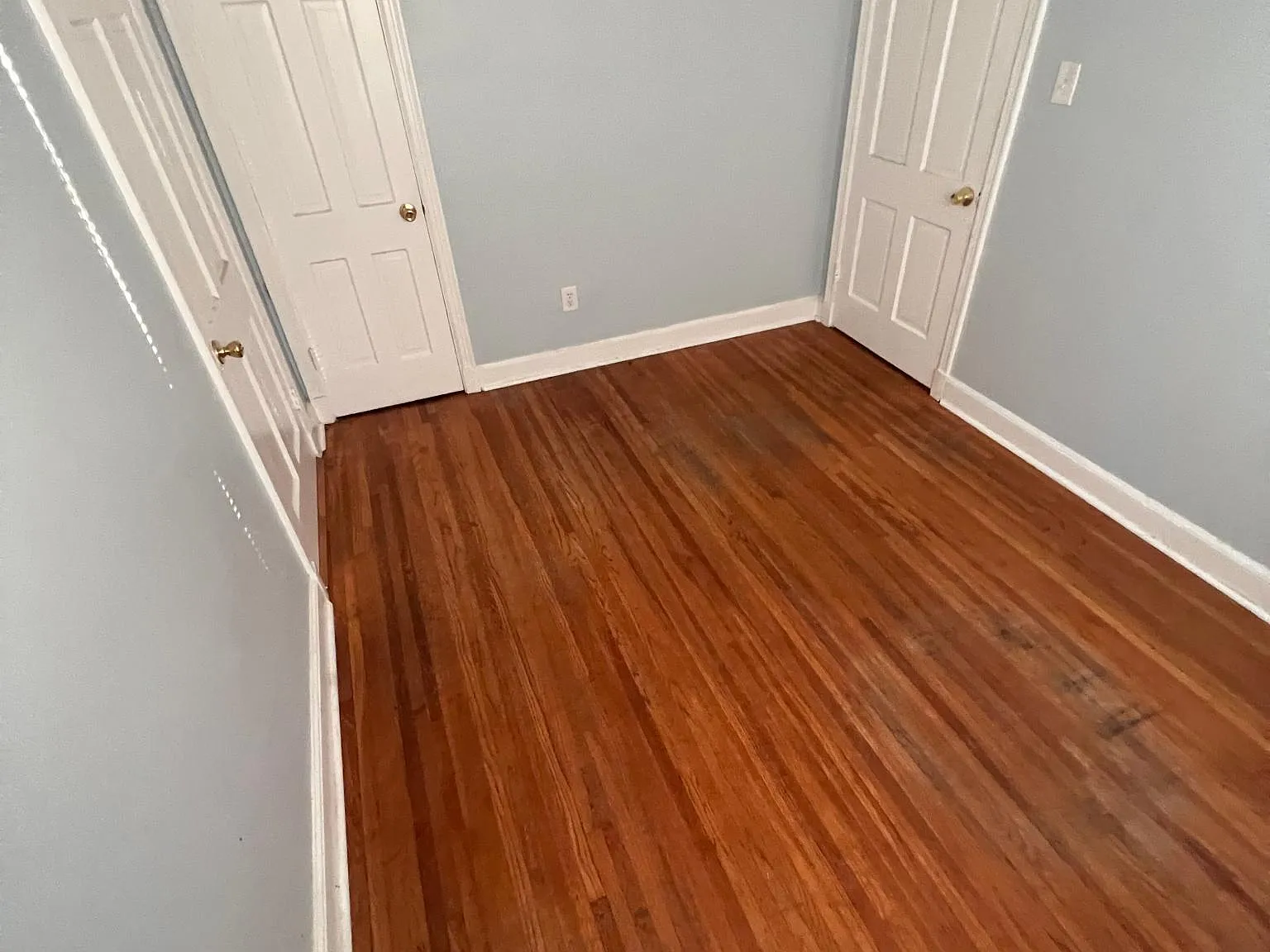1089 N Belvedere Blvd — Photo 3