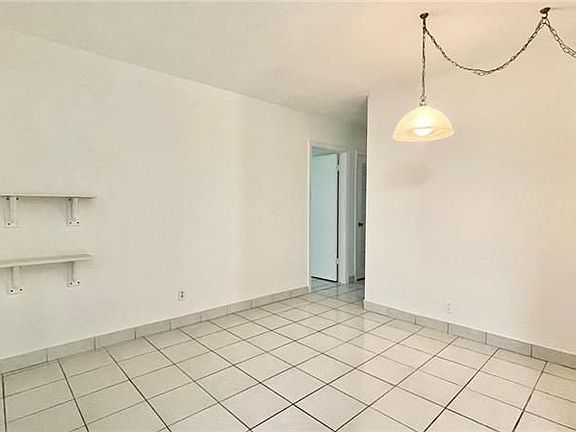 5th image of 7109 NW 71st St